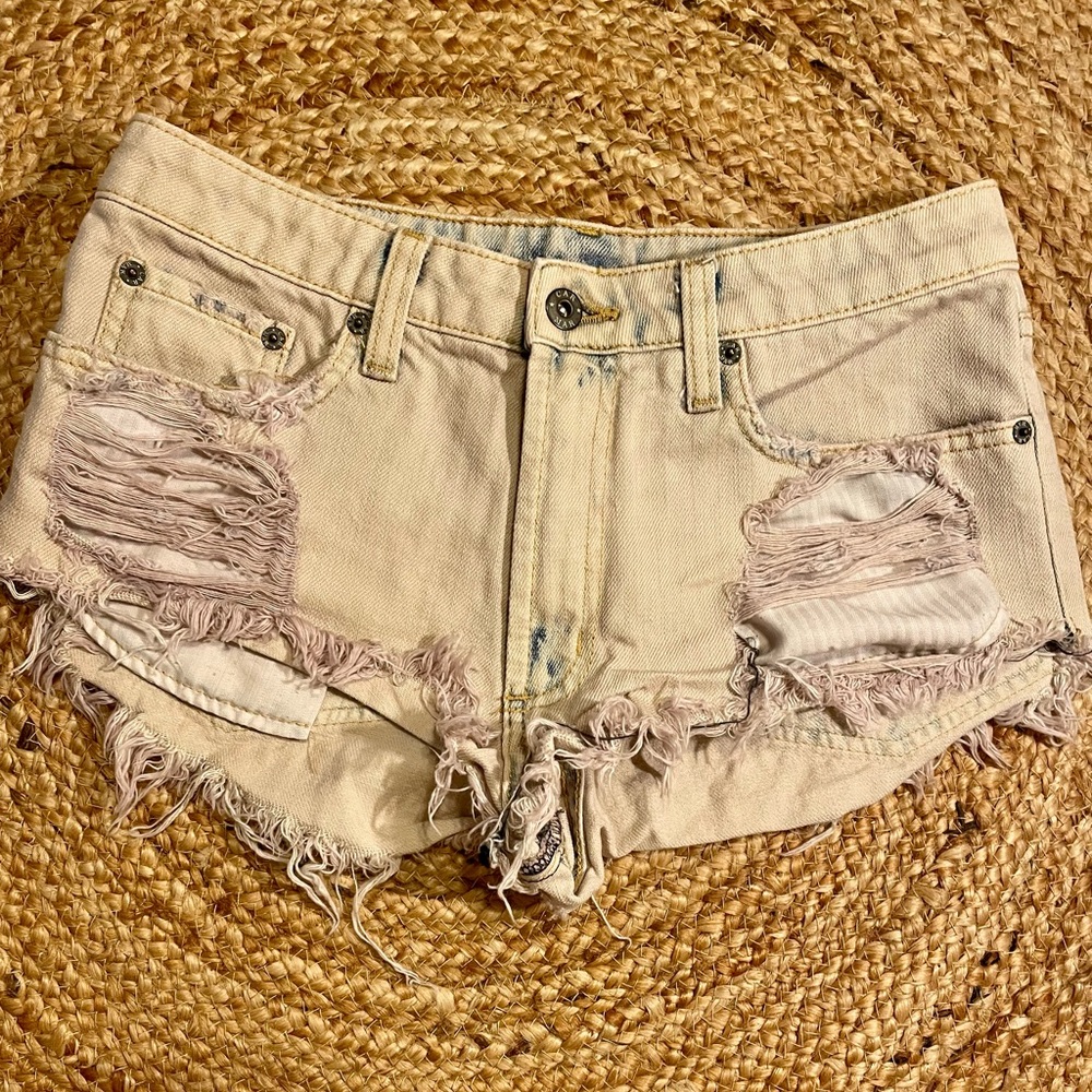 CARMAR Denim Shorts **27